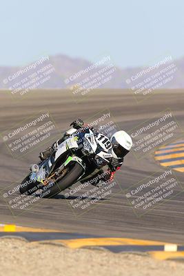 media/Oct-07-2023-CVMA (Sat) [[f84d08e330]]/Race 13 500 Supersport-350 Supersport/